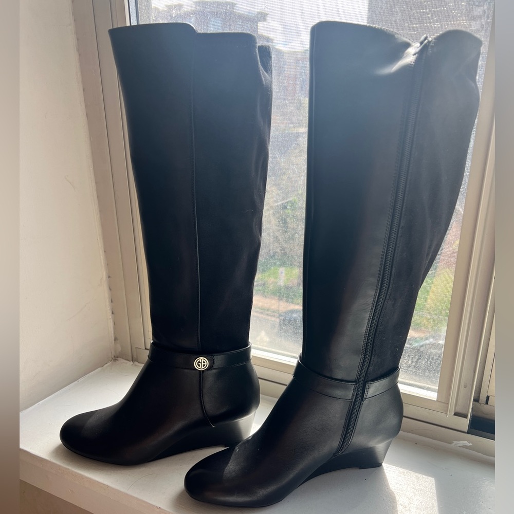 Giani Bernini Tall Black Leather boots size 8